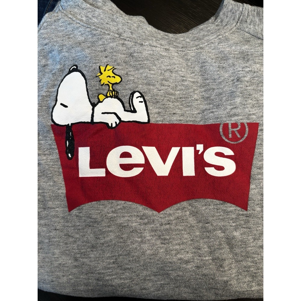 Levi's‎ Peanuts Collaboration Lightweight Sweatshirt Size Large
